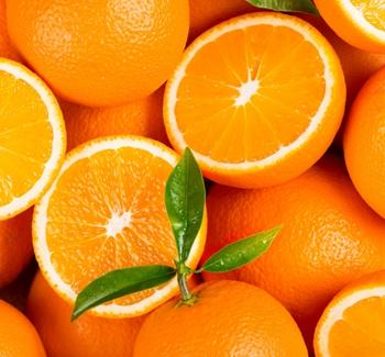 Pomeranče plody. 