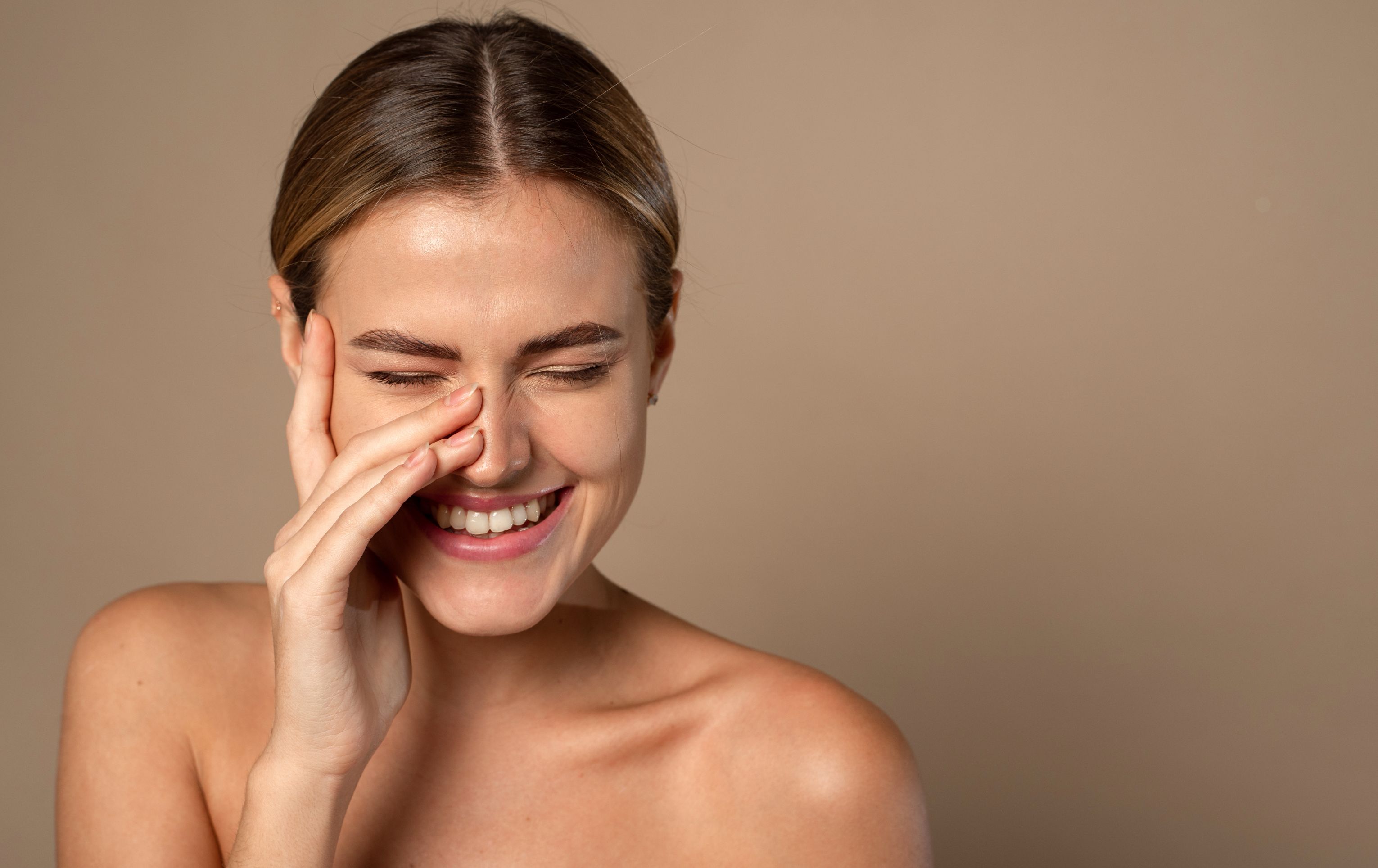 Kolagenová terapie u vás doma: Cesta k okamžité vitalitě a plnosti pleti